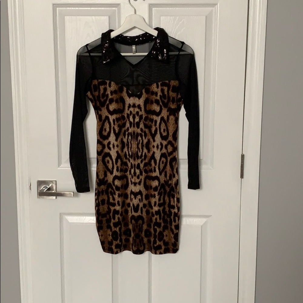 Leopard long sleeve mini dress